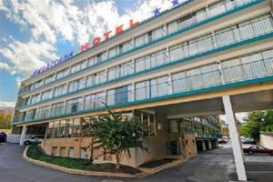Americana Hotel property photo