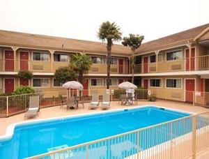 Ramada Limited Santa Cruz Water Street property photo