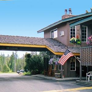 Chalet Motel Whitefish property photo