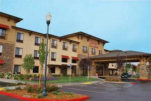 Hampton Inn Suites Windsor Sonoma Wine Country property photo