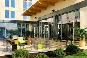 Aloft Richmond West property photo