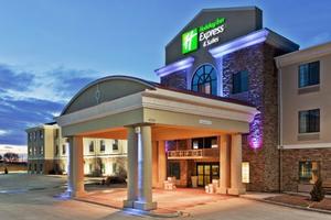 Holiday Inn Express Hotel & Suites CLOVIS property photo