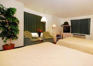 Quality Inn Monterey Beach Dunes property photo