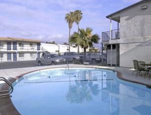 Travelodge San Diego South Bay property photo