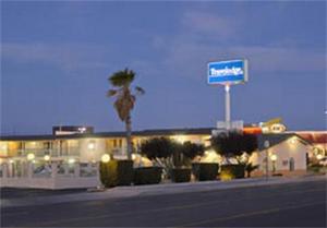 Victorville Travelodge property photo