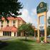 La Quinta Inn & Suites Canton property information