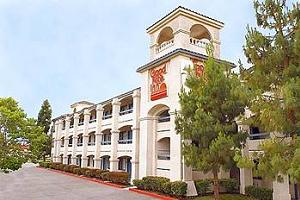 Good Nite Inn Fremont property photo