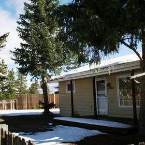 Crossroads Hotel property photo