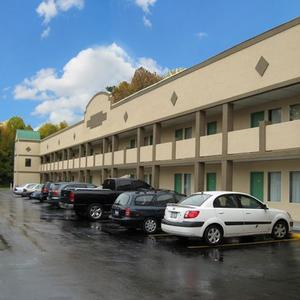 Continental Inn Charlotte property photo