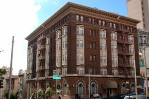 Beresford Arms Hotel & Suites property photo