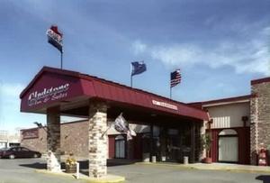 Gladstone Inn and Suites property photo