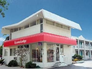 Econo Lodge Downtown property photo