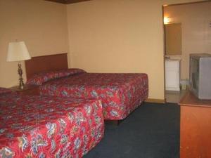 Budget Inn and Suites property photo