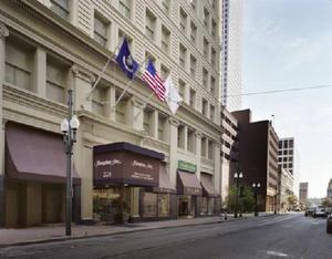 Hampton Inn Downtown French Quarter Area property photo