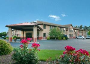 Comfort Inn & Suites property photo