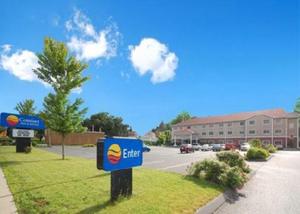 Comfort Inn & Suites property photo