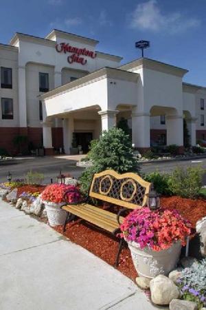 Hampton Inn Chicopee Springfield MA property photo