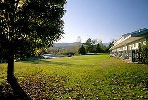 Sun And Ski Inn And Suites property photo