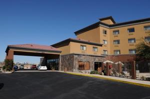 Holiday Inn Express Hotel & Suites PHOENIX/CHANDLER (AHWATUKEE) property photo