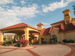 La Quinta Inn & Suites Phoenix Chandler property photo