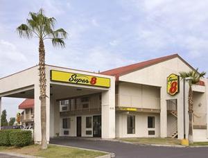 Super 8 Phoenix Metro North property photo