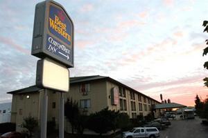 BEST WESTERN PLUS CottonTree Inn property photo
