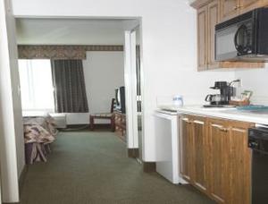 Hawthorn Suites by Wyndham Columbus West property photo