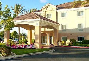 Fairfield Inn & Suites San Francisco San Carlos property photo