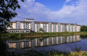 Radisson Hotel Portland Airport property photo