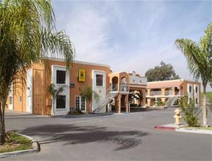 Howard Johnson San Diego Area/El Cajon property photo