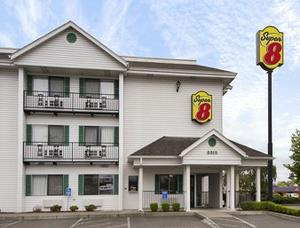 Super 8 Springfield/Eugene property photo