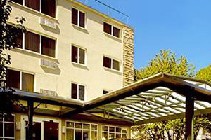 Park Lane Suites & Inn property photo