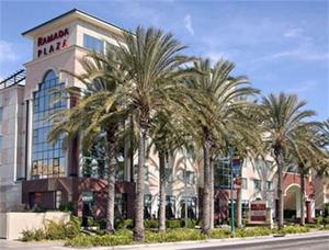 Ramada Plaza Hotel Anaheim property photo