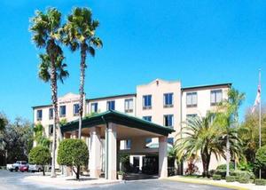Comfort Suites Tampa property photo