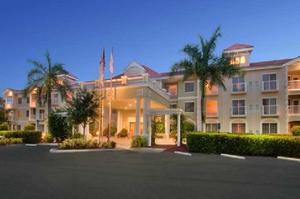 Doubletree Guest Suites Naples property photo