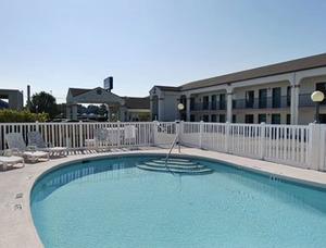 Howard Johnson Inn - Panama City property photo