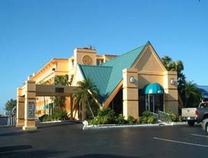 Howard Johnson Resort Hotel - St. Pete Beach FL property photo