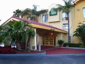 La Quinta Inn Tampa Bay Pinellas Park Clearwater property photo